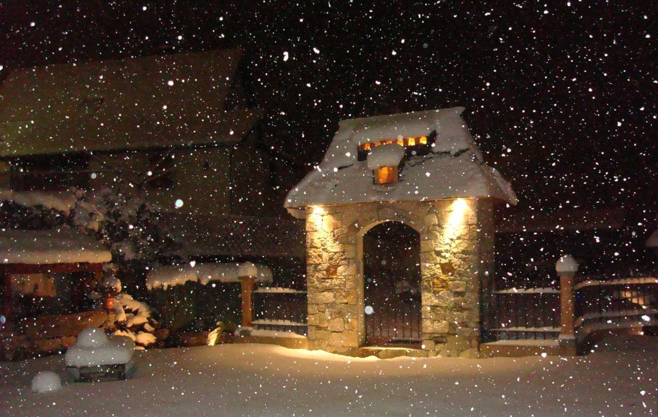 Chez Corine Marque Badet Apartment Luz-Saint-Sauveur Exterior foto